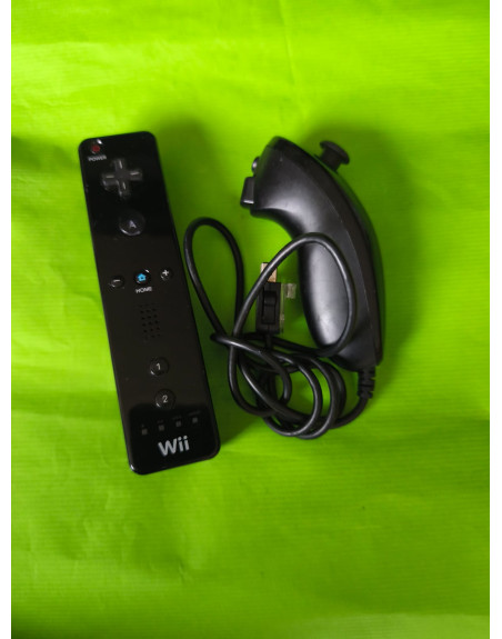 Mandos de Wii color Negro + NuckChuck, originales